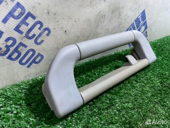 Ручка потолка задняя правая Bmw E39 седан 2.5 M52