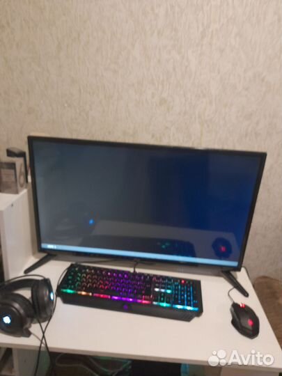 Монитор для компьютера 32 дюйма