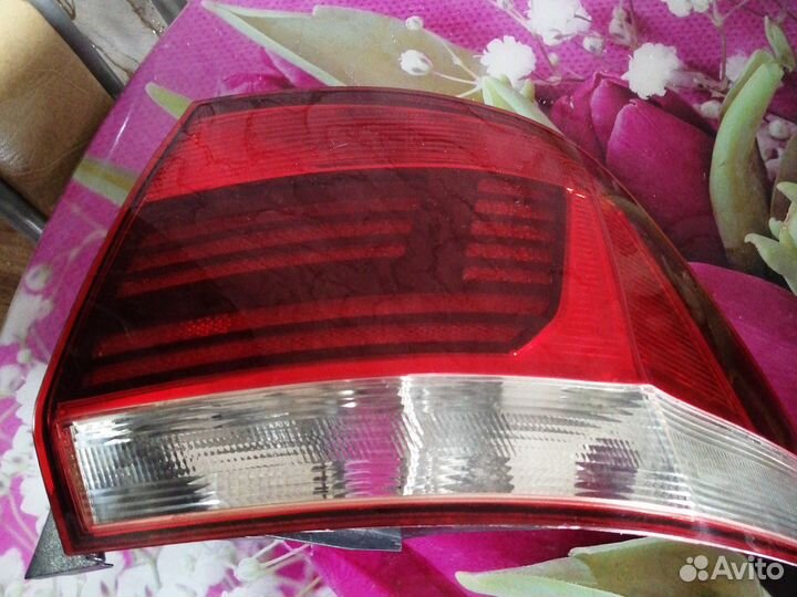 Фонарь задней правый