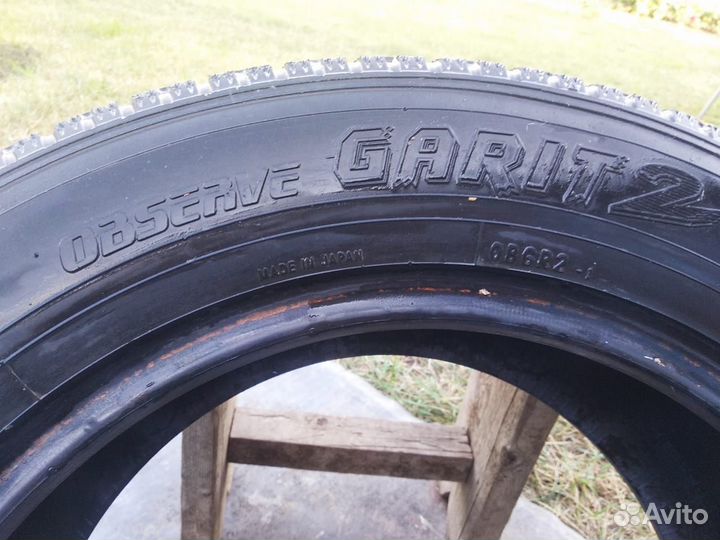 Toyo Observe Garit 2 215/60 R16
