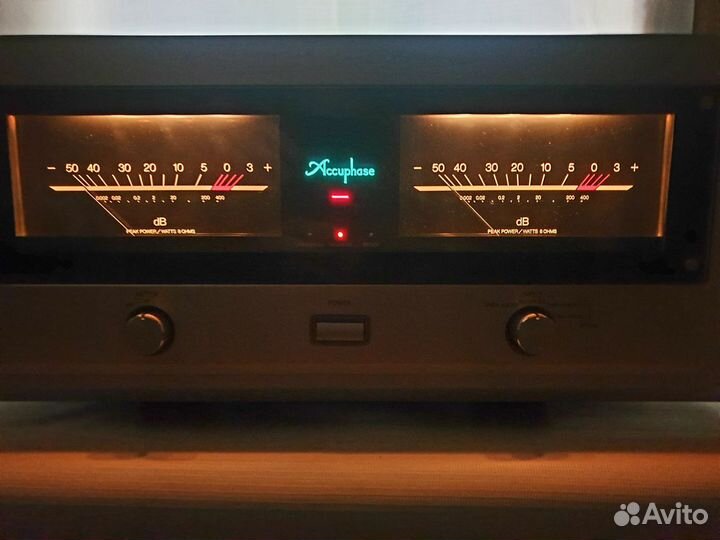 Accuphase P-450