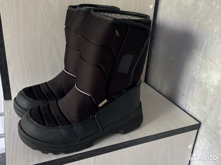 Зимние кроссовки