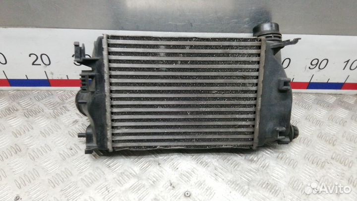 Радиатор интеркуллера nissan qashqai J11 3-9 дней