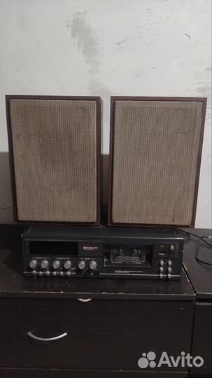 Магнитофон маяк 233 с колонками 10ас318