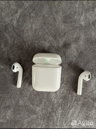 Airpods 2