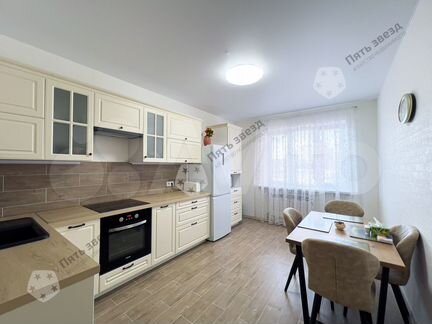 2-к. квартира, 66,7 м², 1/17 эт.