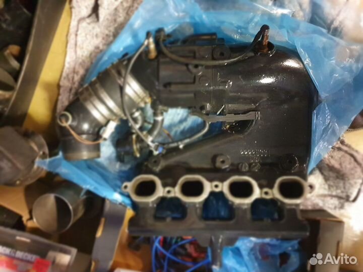 Вольво пента коллектор двиг 8.1ipsce-Q,8.1ipsce-P