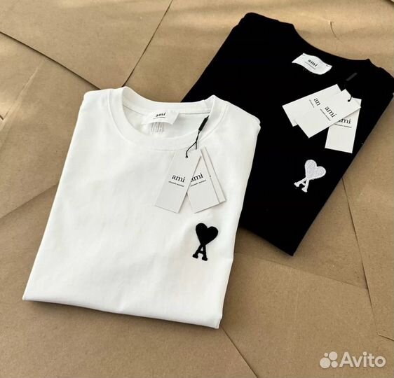 Футболка Ami Paris