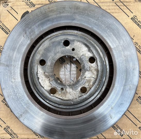 Диск тормозной Lexus RX350 (AL10) III рестайлинг