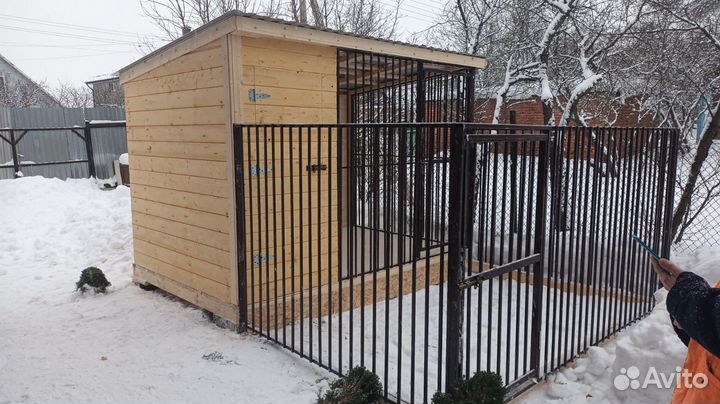 Вольер с выгулом