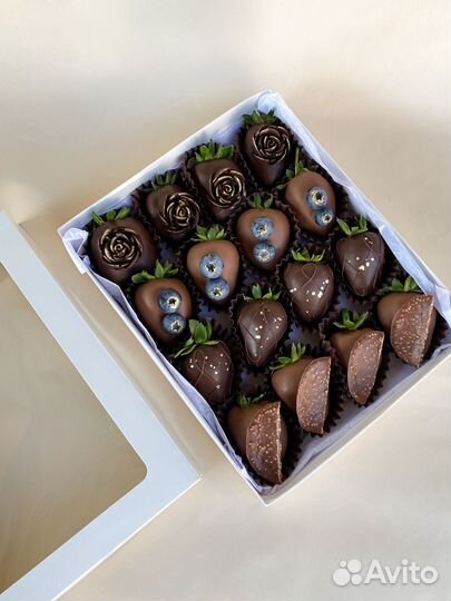 Клубника в шоколаде Букеты Наборы День Учителя