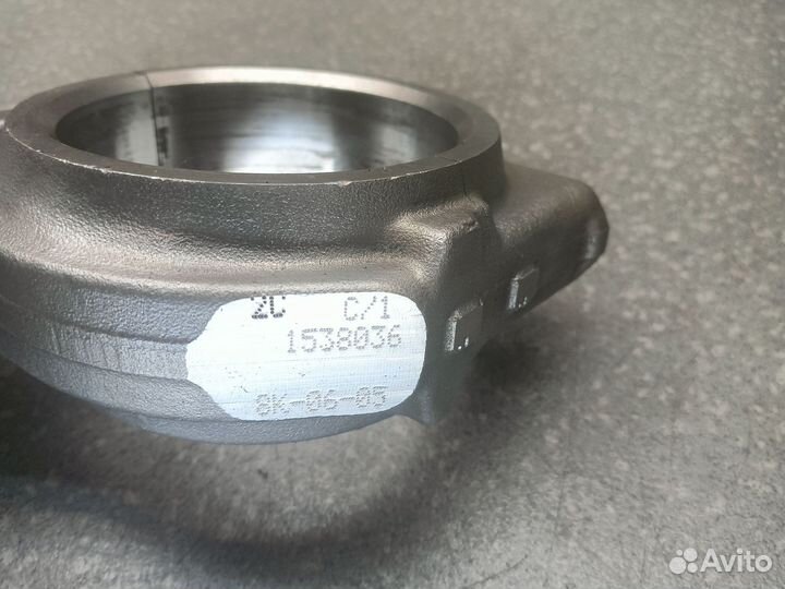 1538036 Шатун под два болта scania скания