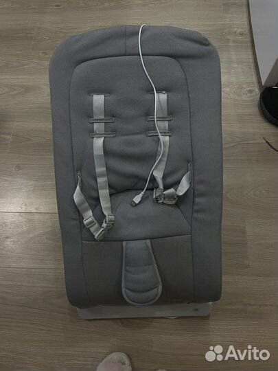 Шезлонг детский новый