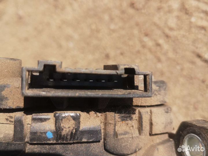 Педаль газа Laguna 2