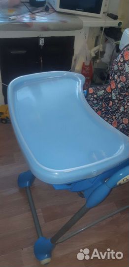 Стульчик для кормления omega