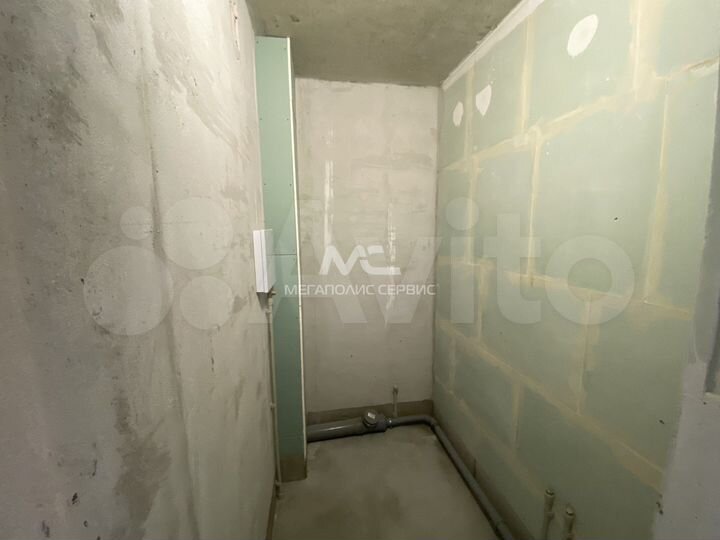 2-к. квартира, 64 м², 8/9 эт.