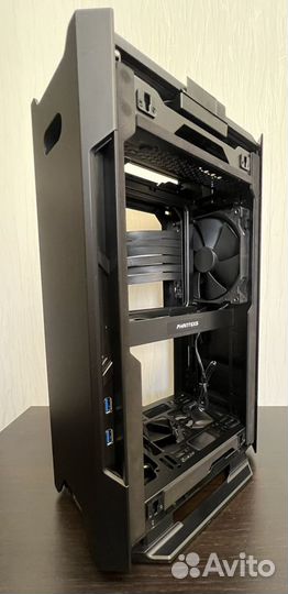 Корпус Phanteks Enthoo Evolv Shift