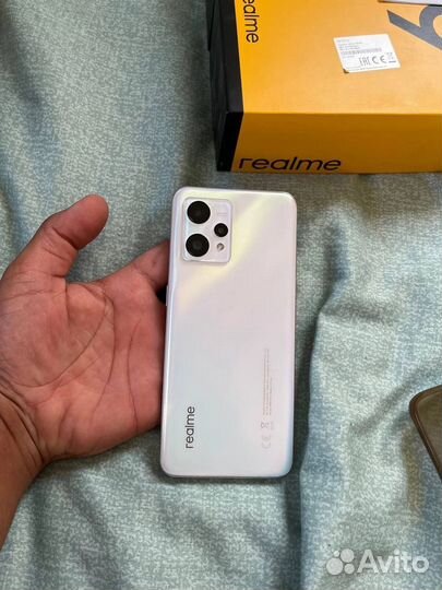 Мобильные телефоны realme 9