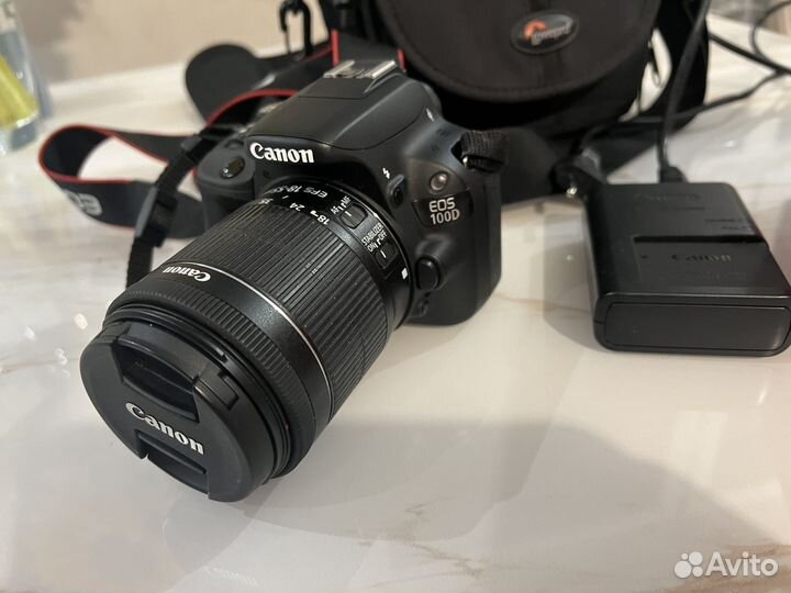 Фотоаппарат Canon EOS 100D