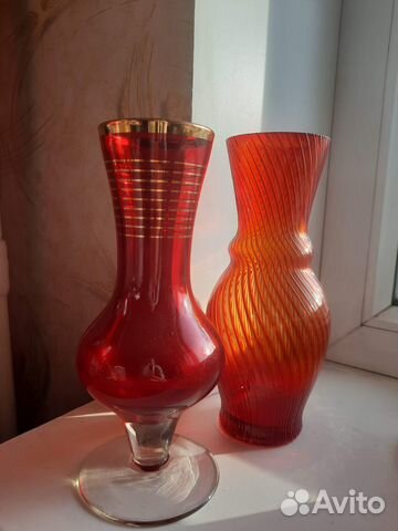 Ваза Красный май СССР рубиновое красное стекло