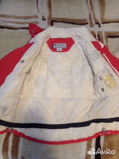 Куртка женская горнолыжная фирмы Columbia