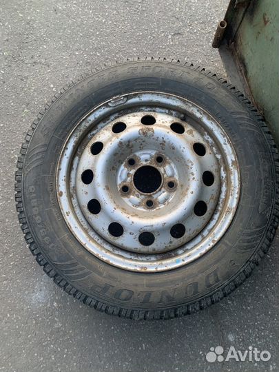 Колеса штампованные с шинами DunlopSP Winter Sport