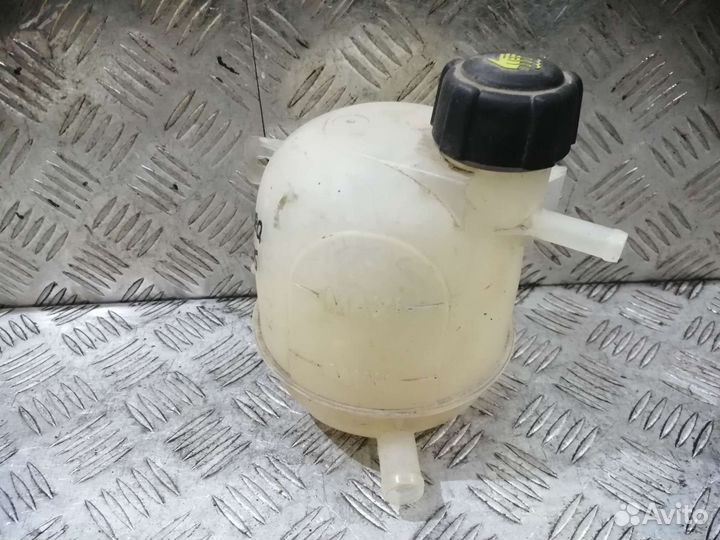 Бачок расширительный Nissan Almera G15