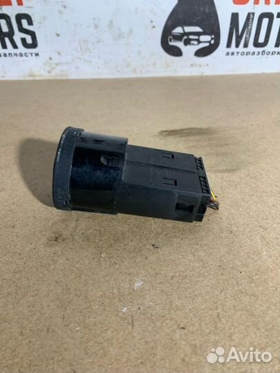 Блок включения фар Audi A4 B7 BFB 1.8L 2005