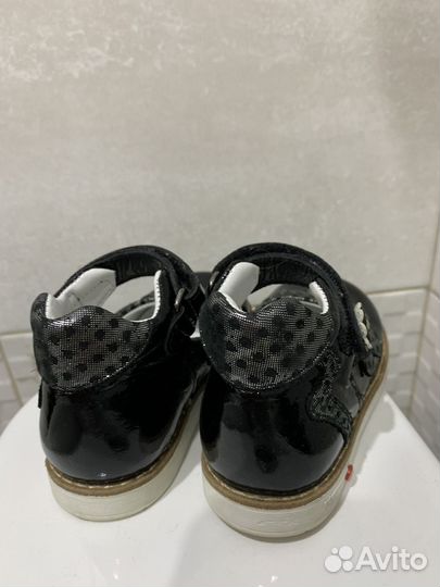 Туфли на девочку Tutubi