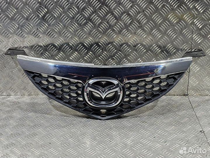 Решетка радиатора Mazda 3 BK