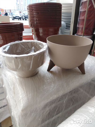 Кашпо горшок для цветов