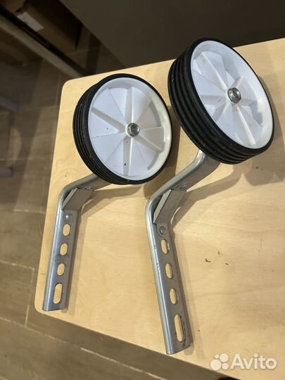 Дополнительные колеса для велосипеда