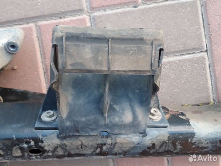 Траверса АКПП Porsche cayenne 958