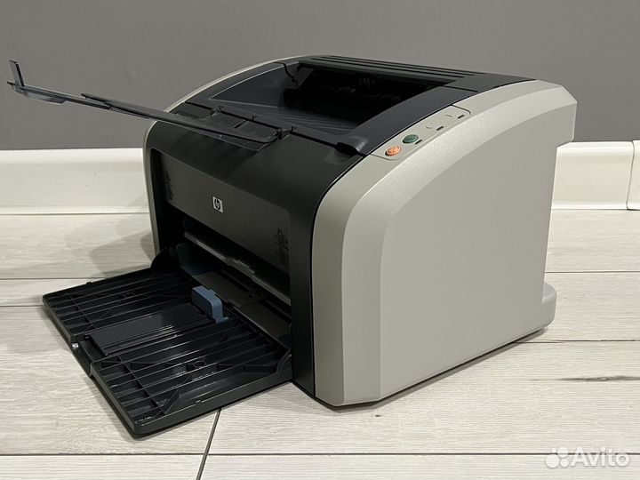 Лазерный принтер HP 1010 ч\б А4