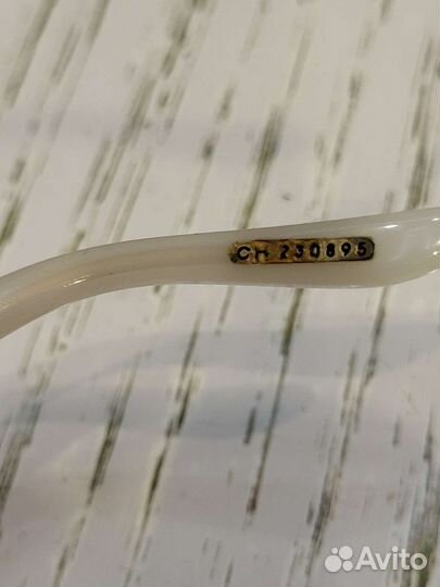 Солнцезащитные очки женские италия