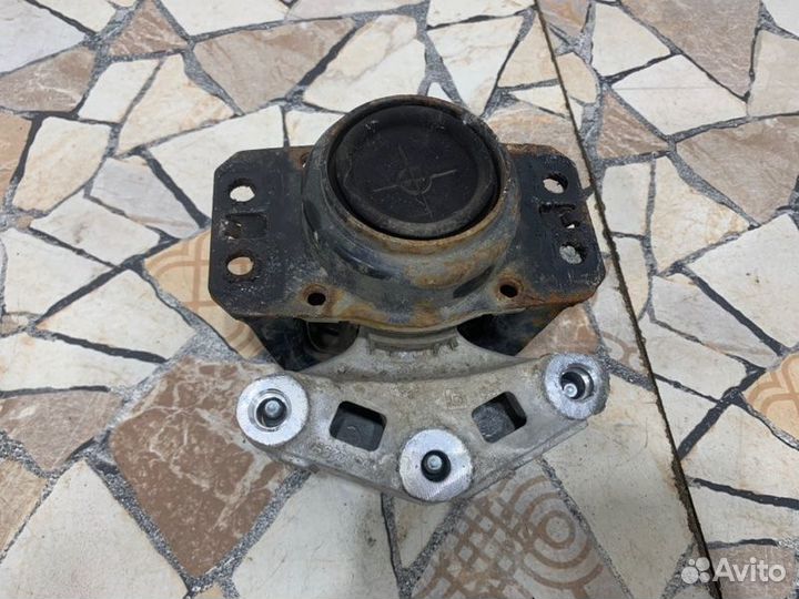 Подушка двигателя Citroen C4 хэтчбэк EP6 2010