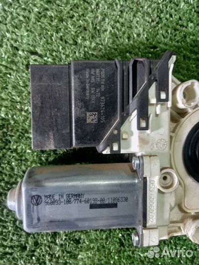Моторчик стеклоподъёмника Volkswagen Passat b6
