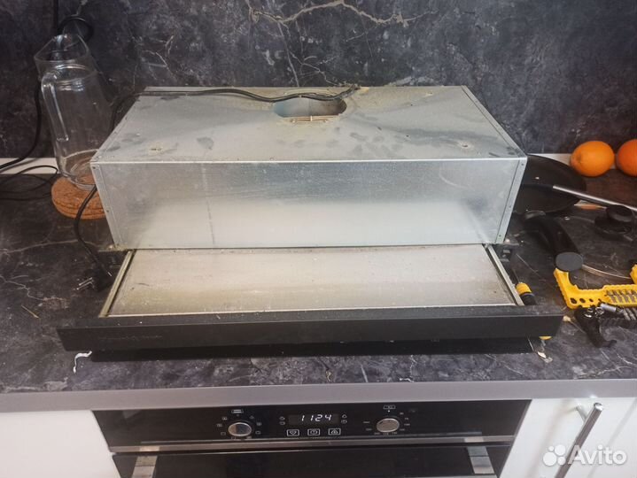 Кухонная вытяжка бу