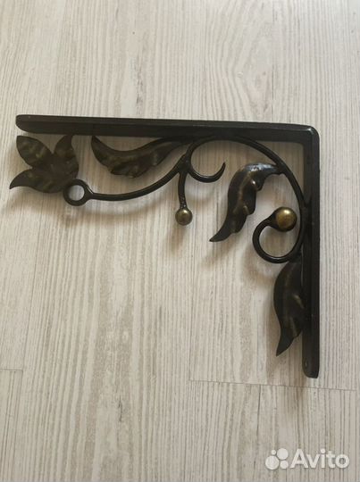 Кронштейн металлический