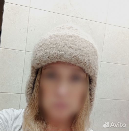 Шапка вязанная женская