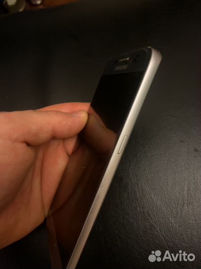 Samsung Galaxy S7, 4/32 ГБ