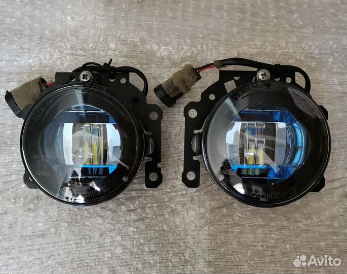 Противотуманные светодиодные фары Оутлендер