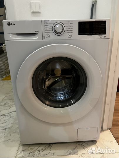 Стиральная машина 8кг LG F2V3GS3W