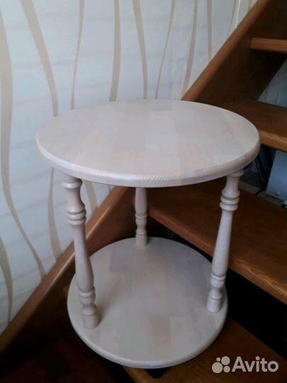 Подставка-столик