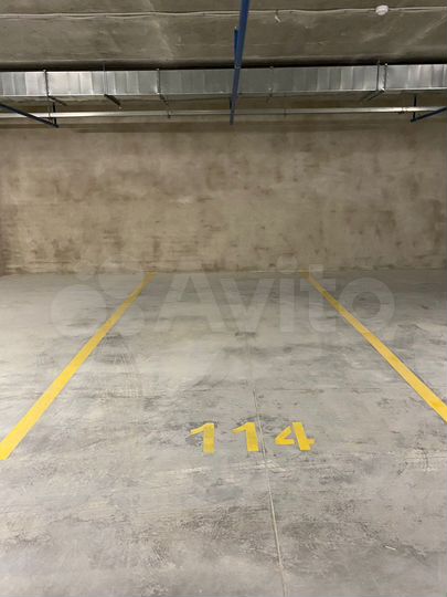 Машиноместо, 13 м²