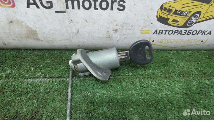 Личинка замка крышки багажника Шевроле Ланос