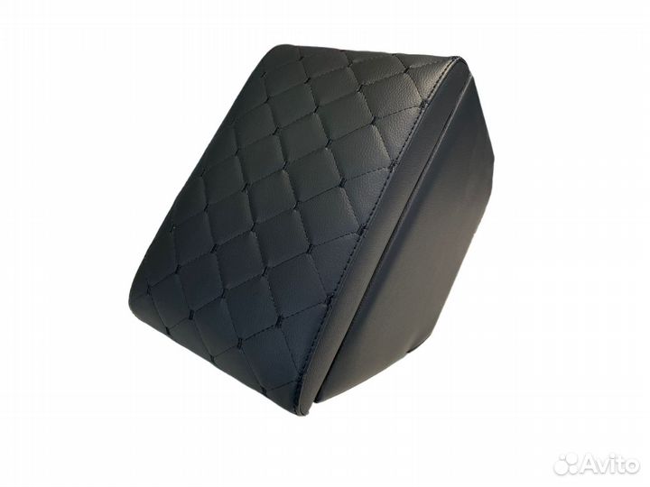Подлокотник Kia Soul (с 13) Эко-кожа ромб черный
