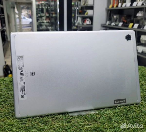 Планшет Lenovo Tab M10 2/32 гб