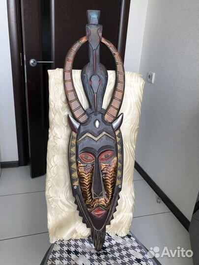 Маска африканская деревянная этническая