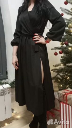Платье черное